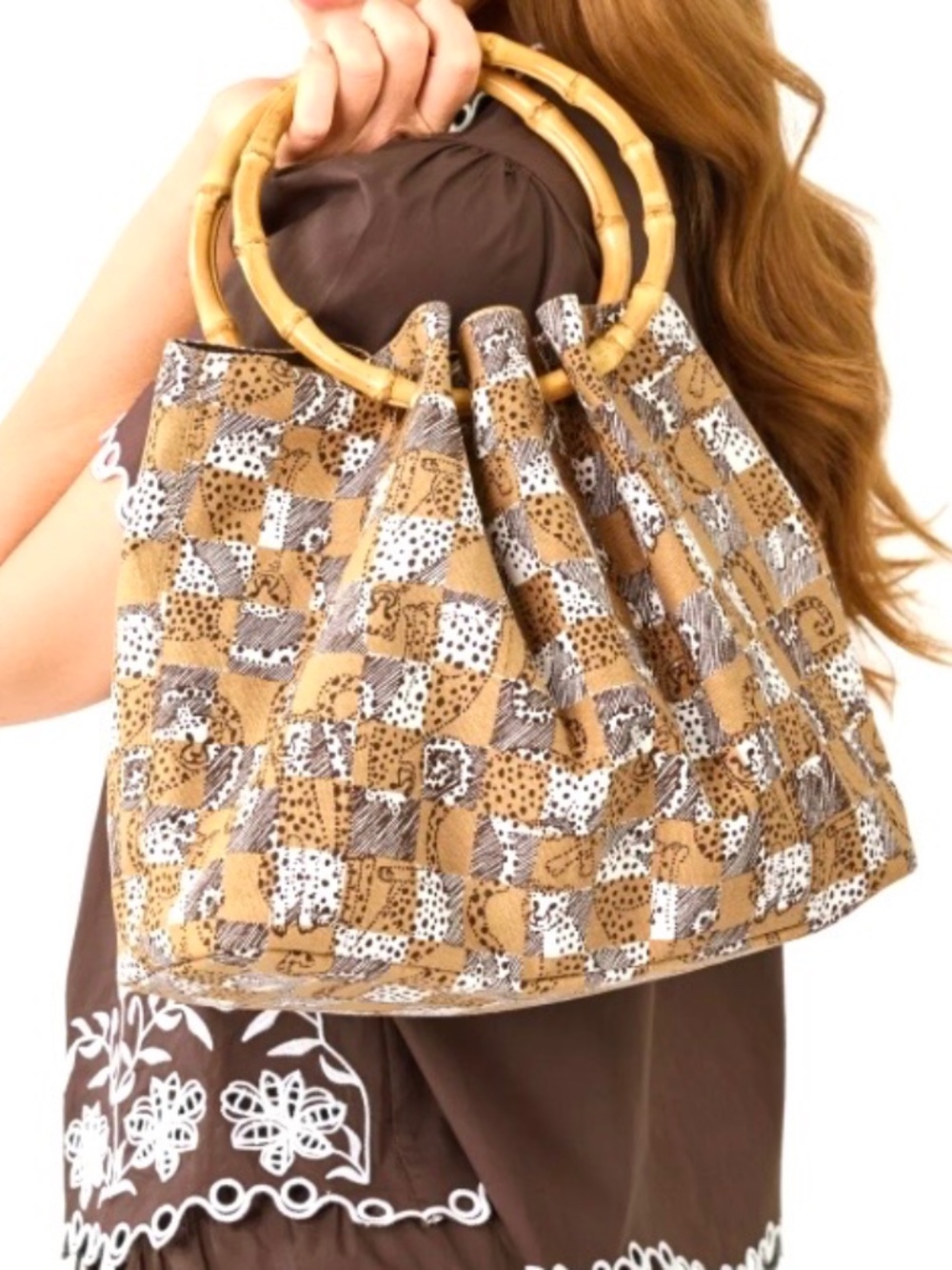 Lilly Pulitzer Bamboo Bag in Iced Latte Lil Cheetah Checks Print - NEW - Picture 3 of 6
